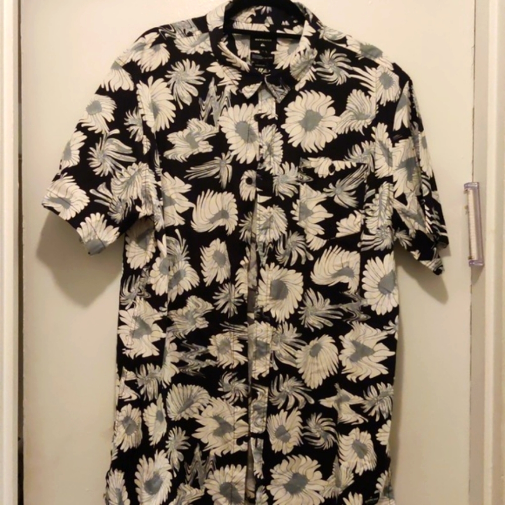 🌼Quiksilver collared casual man shirt XL